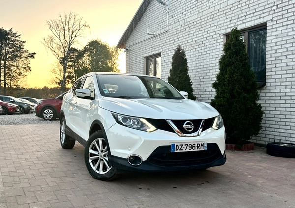 Nissan Qashqai cena 49900 przebieg: 88500, rok produkcji 2016 z Ostrołęka małe 79